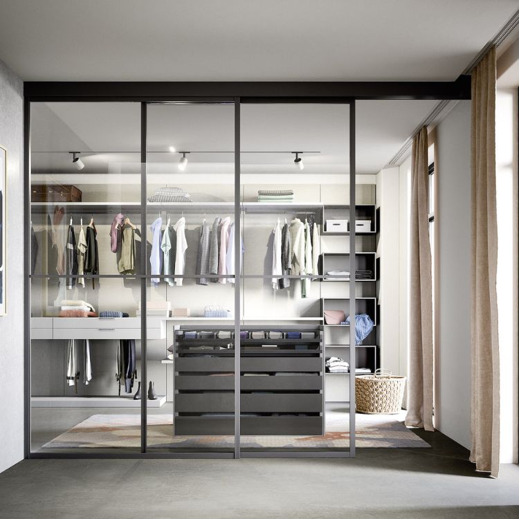 How Much Does It Cost To Have a Walkin Wardrobe Built?